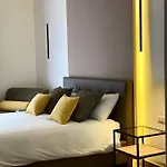 Salotto Toledo 4*