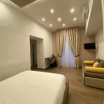 Salotto Toledo Couette-café 4*