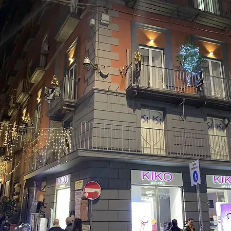 Salotto Toledo فندق مبيت وإفطار نابولي