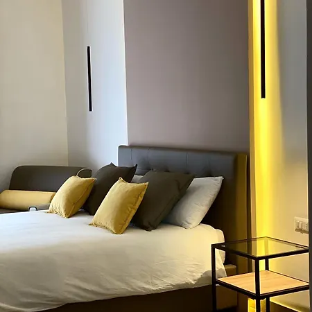 Salotto Toledo 4*