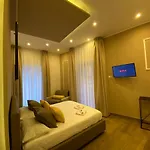 Salotto Toledo 4* Неаполь